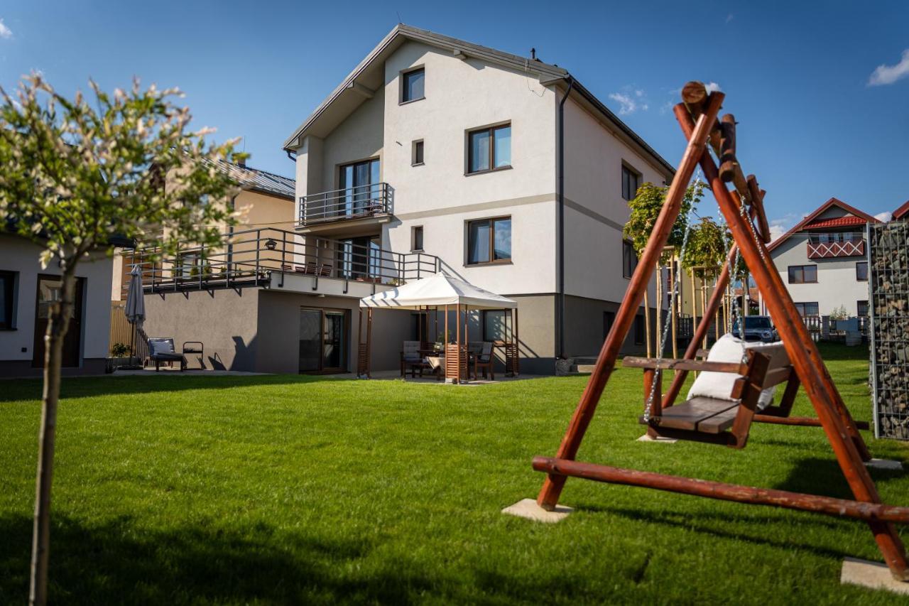 Stylish Apartment Under The Tatras Štrba Exterior foto