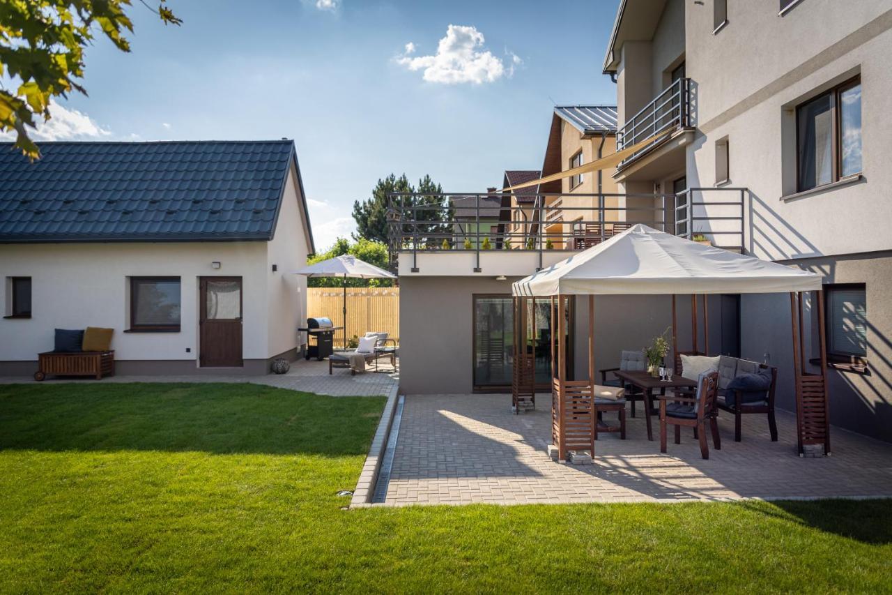 Stylish Apartment Under The Tatras Štrba Exterior foto